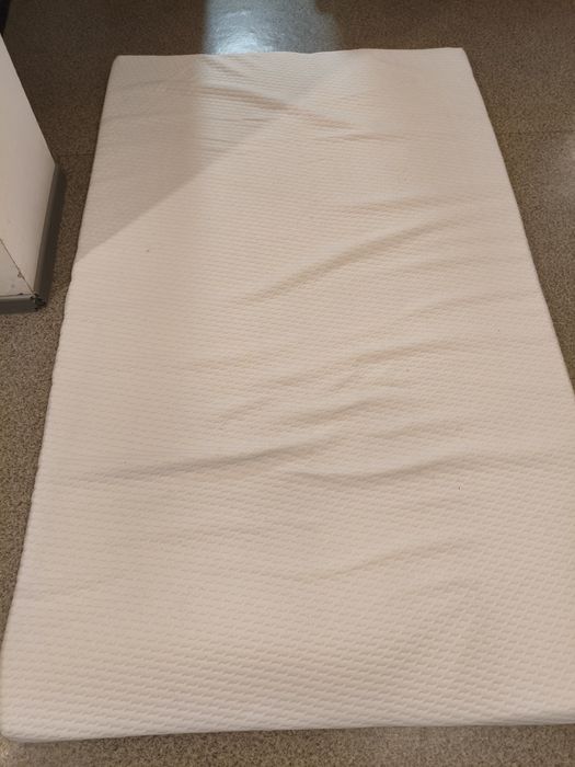 Materac nawierzniowy Jysk