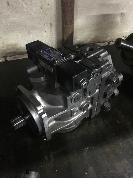 Гідронасоси Danfoss 90 серії в наявності !