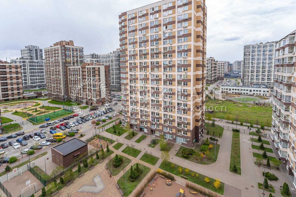 Продаж квартири з ремонтом ЖК"  Варшавський  пр-т Європейського Союзу 41д