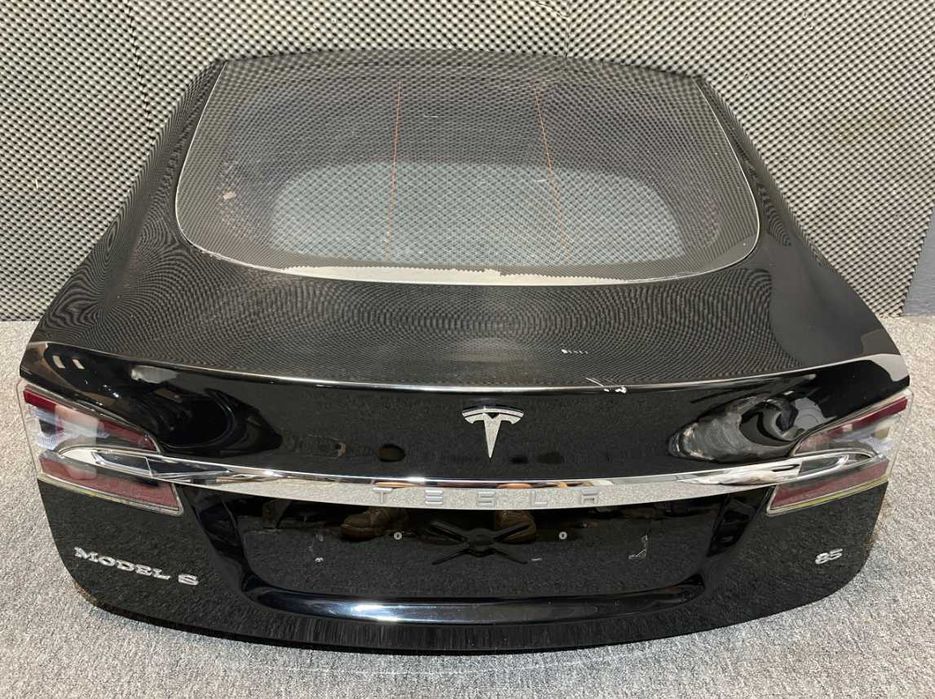 Кришка багажника Tesla Model S разборка