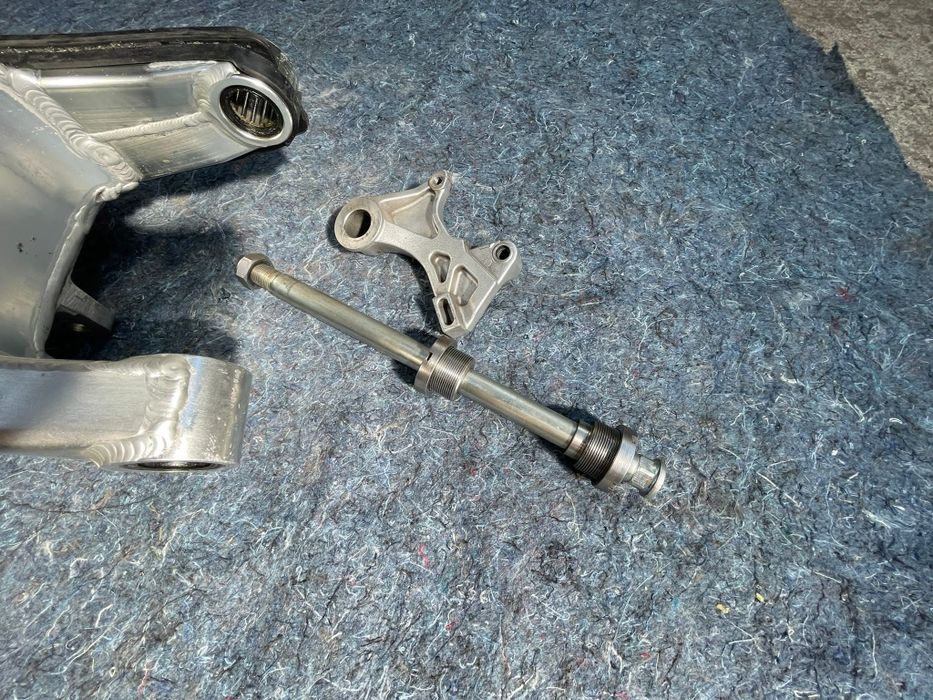 Braço oscilante para Honda VTR SP 2.