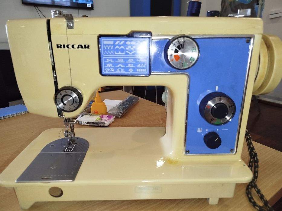 Máquina de costura