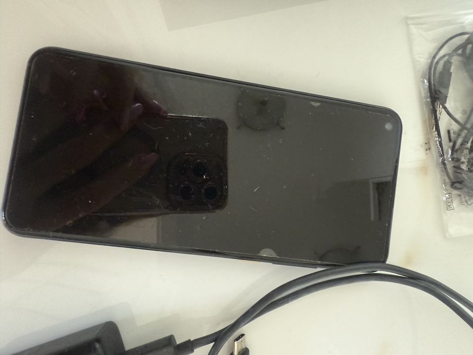 Telefon HTC desire 20