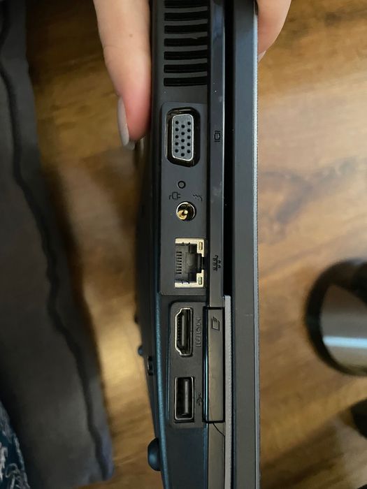 Laptop HP 620 XN590EA na części