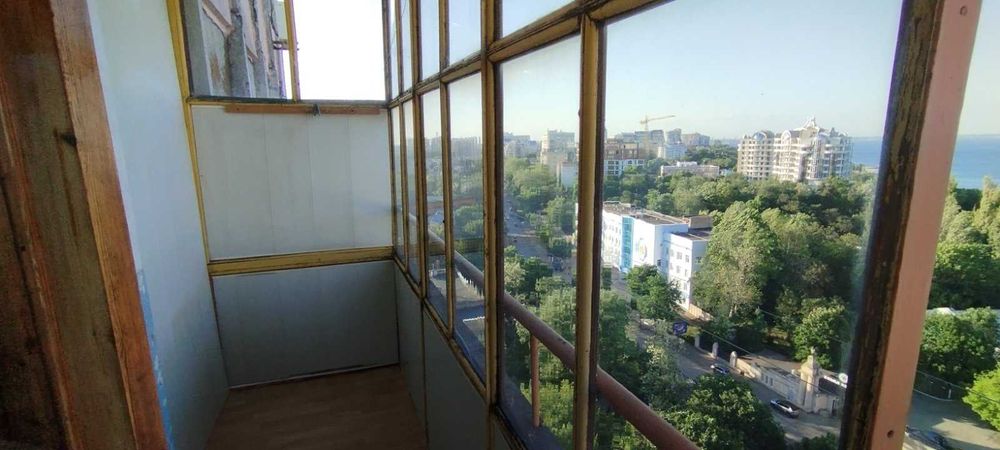 Сдам 3- комн квартиру от хозяина. Одесса Французский б-р с видом на море