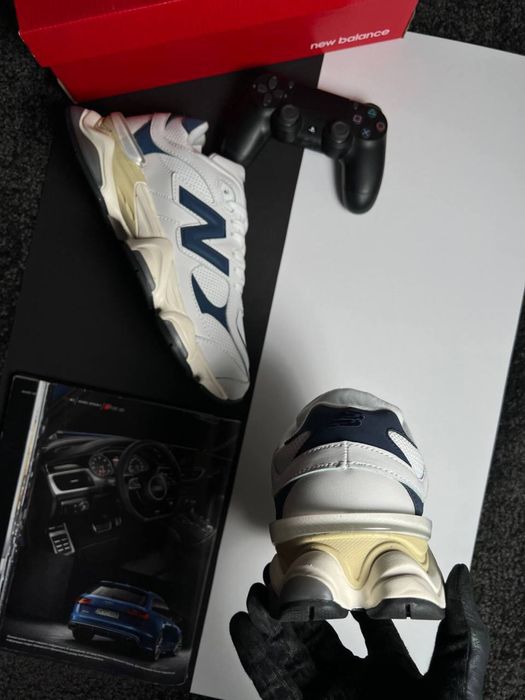 Чоловічі кросівки нью беланс New Balance 9060 White Navy [41,42,43,44,45]