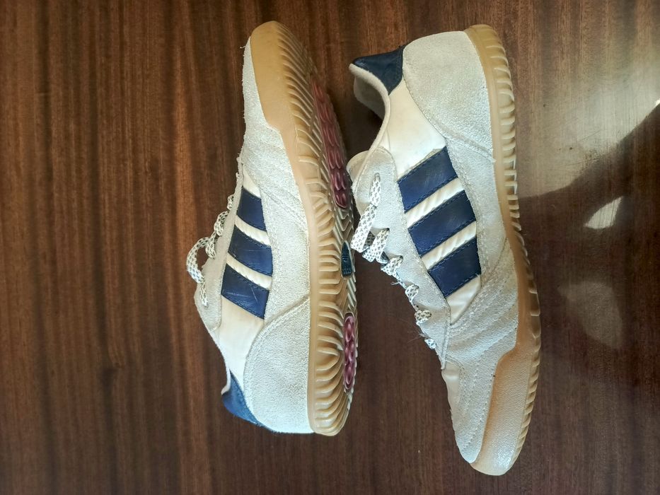 Кросівки Adidas. Розмір 40(26см).