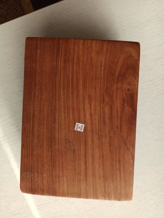 скринька для прикрас