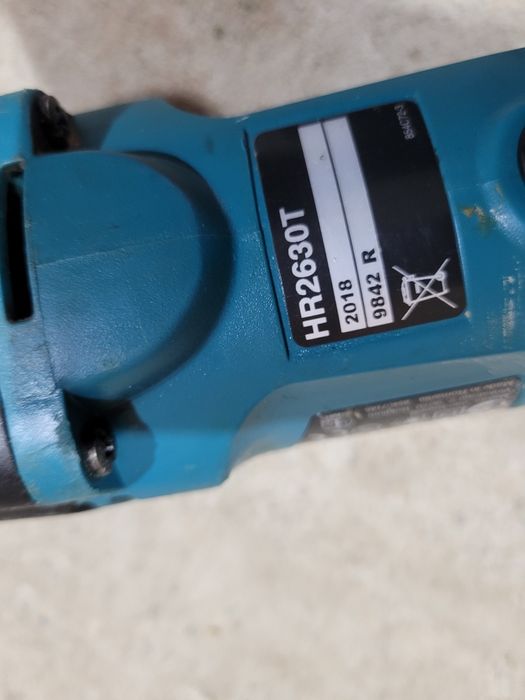 Mlotowiertarka Makita HR2630T .