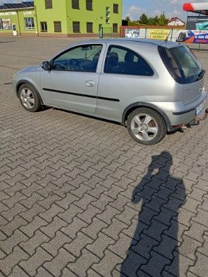 Sprzedam Opel corsa C  z klimatyzacją
