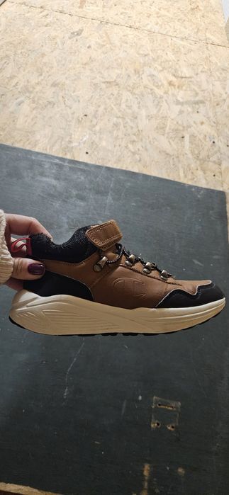 Buty zimowe Champion rozm. 33