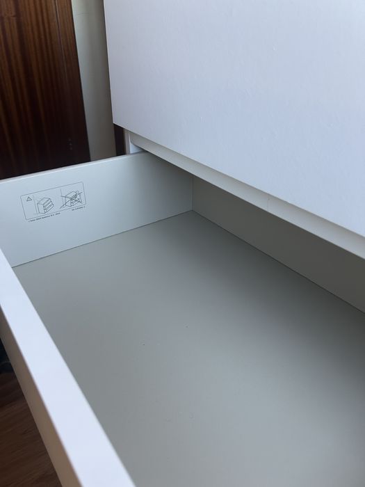 Cómoda IKEA MALM Branca