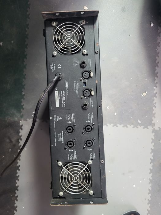 Końcowka mocy pro audio vlx-2 3 kanałowa