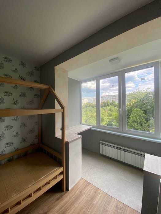 Продам 3 к кв новый капитальный ремонт Жуковского Киевский р-н ML