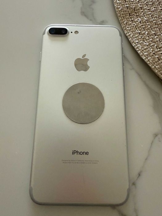 iPhone 7 plus 32 GB Srebrny