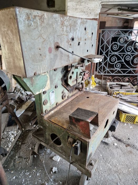 Nożyce uniwersalne hydrauliczne Bibering