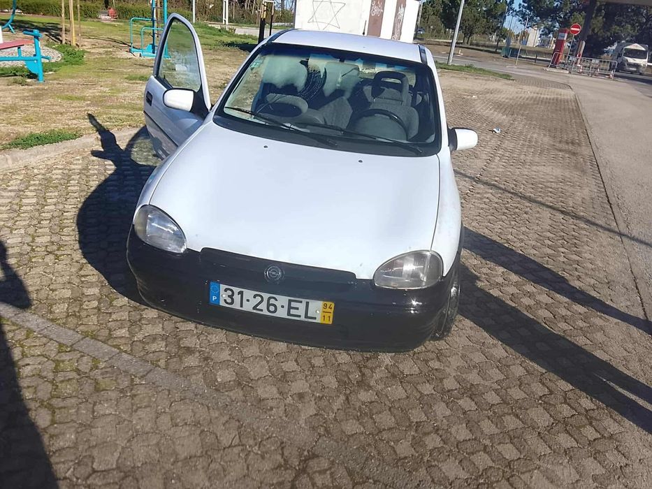 Vendo essa viatura 800