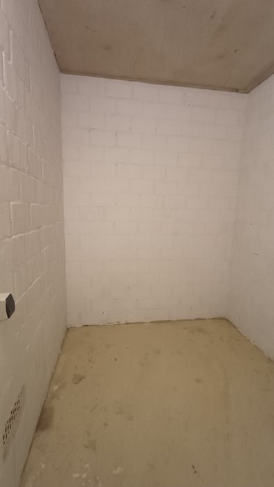 2-ох новобудова в ЖК Компас з паркомісцем та коміркою