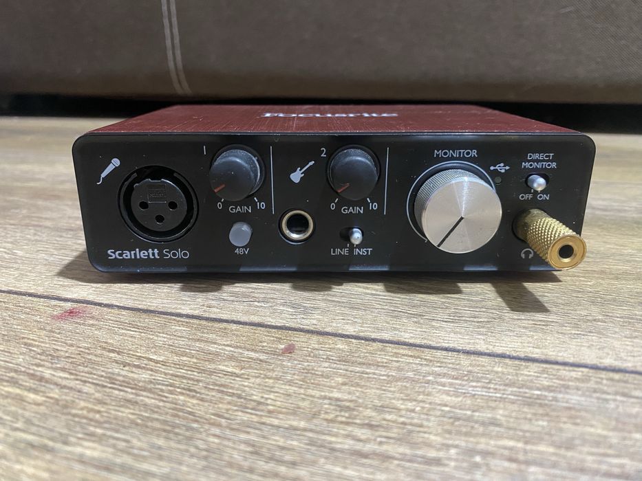 Звукова карта Focusrite Scarlett Solo 2nd Gen