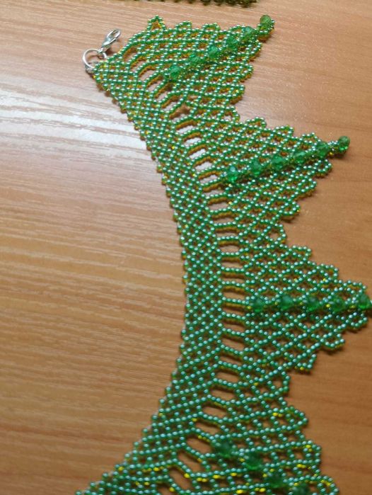 Силянка з бісеру ЯЛИНКА