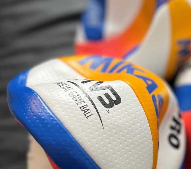 М'яч для пляжного волейболу Mikasa BV550C-WYBR, пляжний м'яч