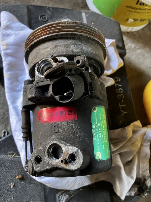 Kompresor klimatyzacji bmw e36 e34