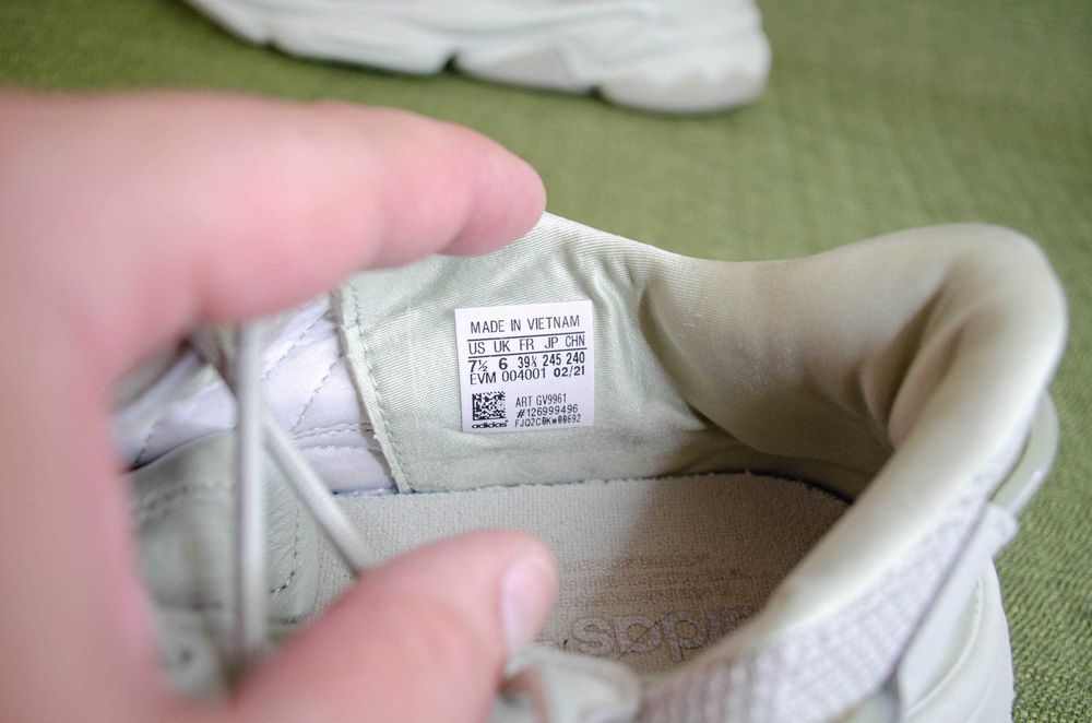 Adidas Ozweego Женски Кроссовки для Бега Оригинал! Размер 39 25 см