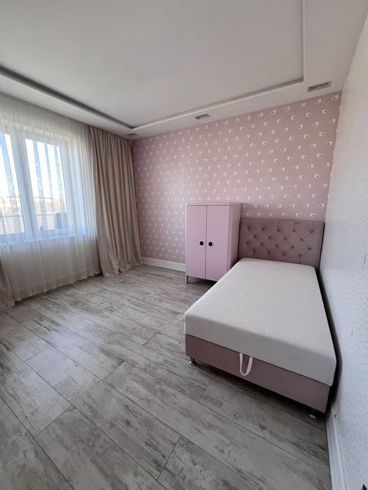 Продаж окремого будинку з ремонтом у районі Бармаків