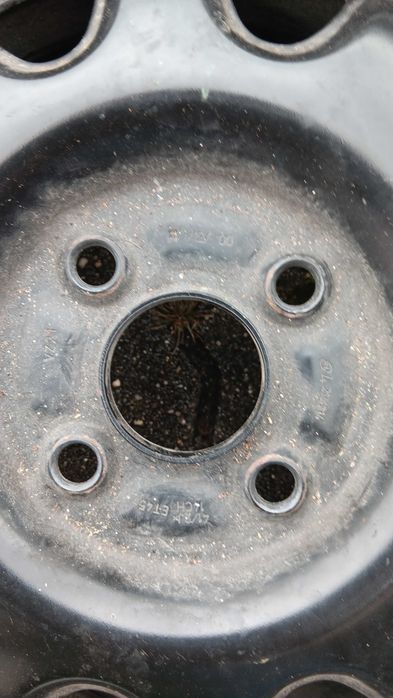 Jante 14 e pneu Bridgestone