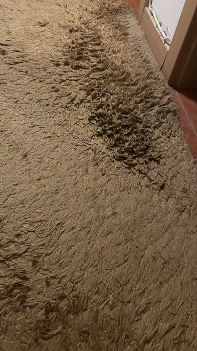 Tapete Ikea castanho