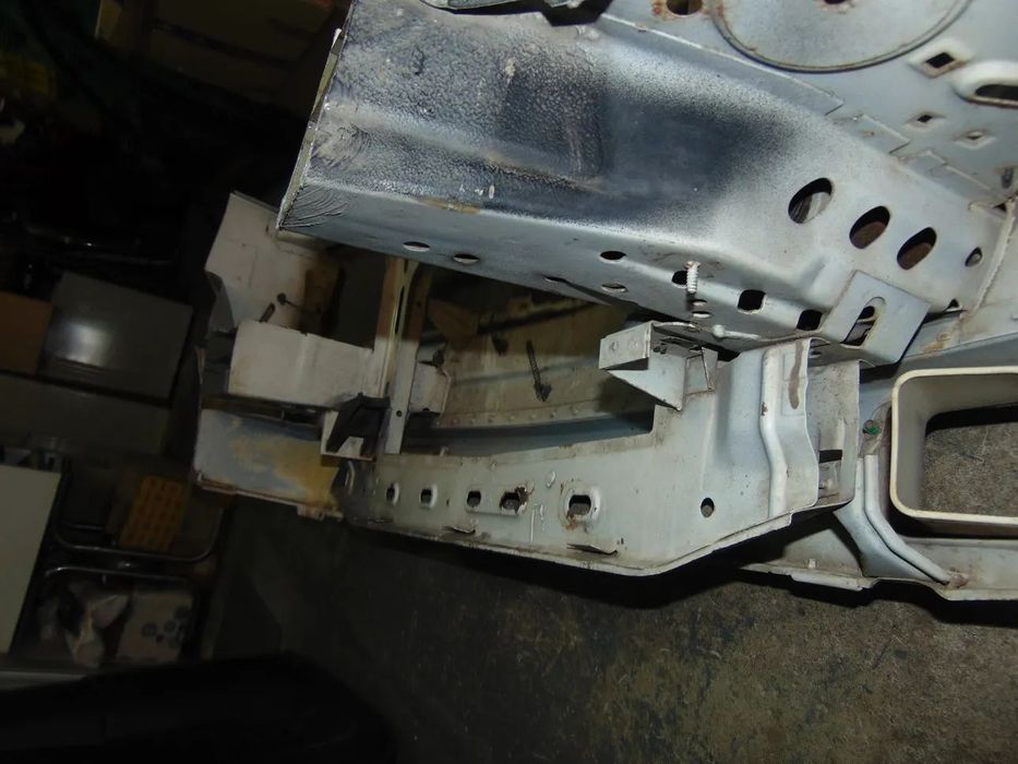BMW E30 frente " nova de stock antigo