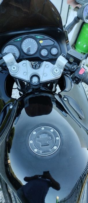Suzuki gsxf 750f(carta a2)