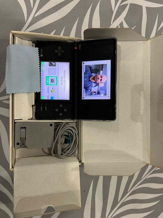 Nintendo DSi - Completo