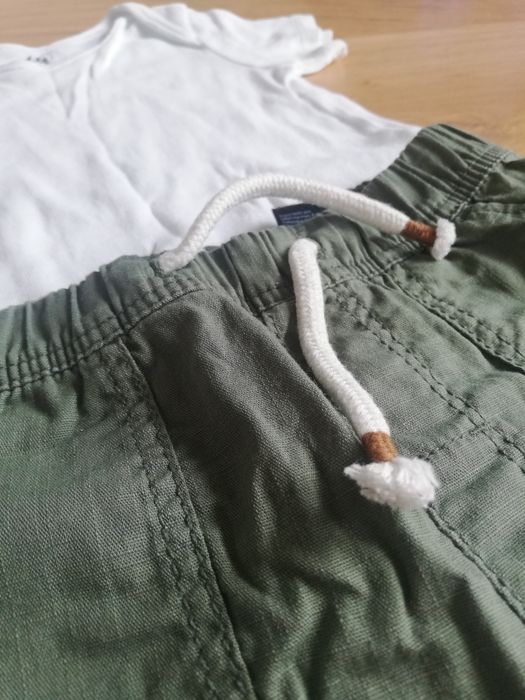 Spodenki i body, komplet chłopiec h&m 86