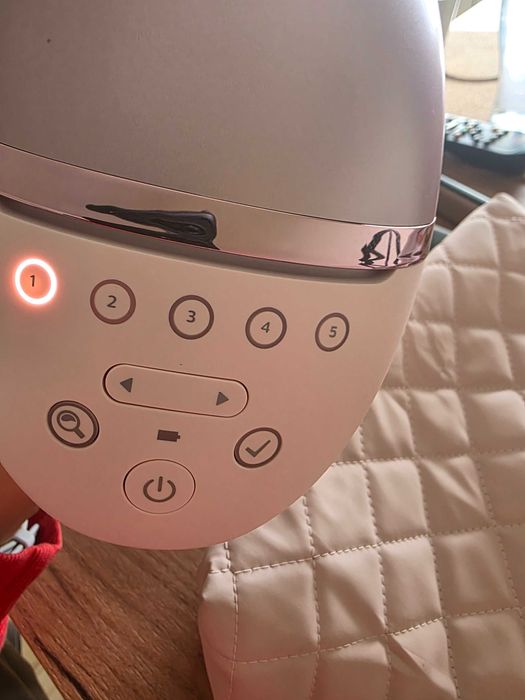 Depilator Lumea seria 9000