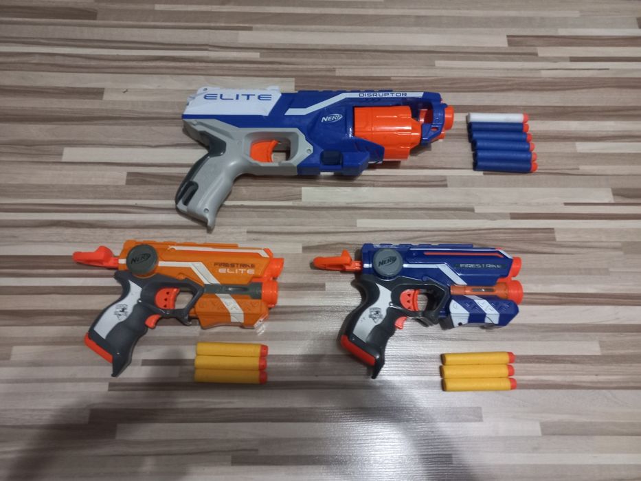 Duży zestaw wyrzutni Nerf + strzałki