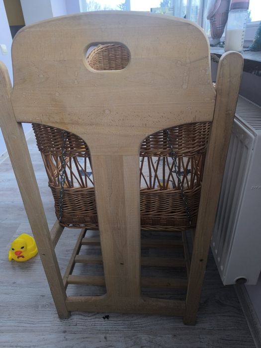 Дитяче ліжко-люлька