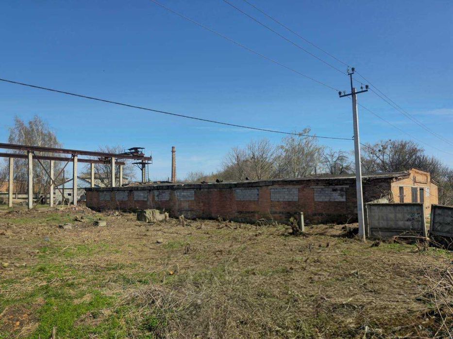 (7) Продаж майнового комплексу у м. Бар (8813)