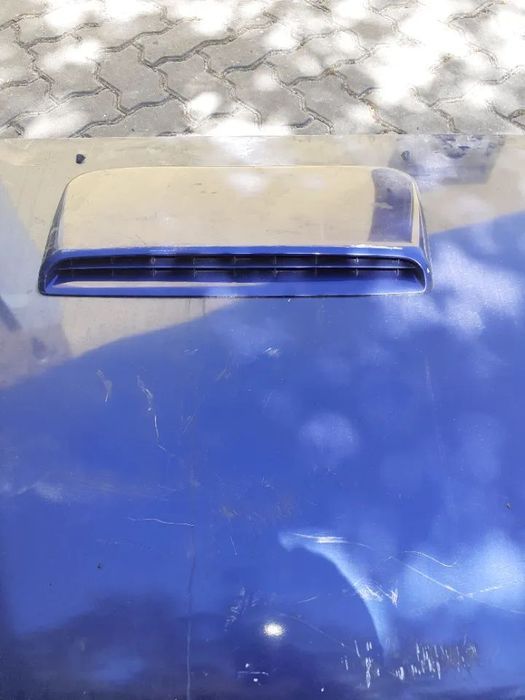 Capot opel monterey
