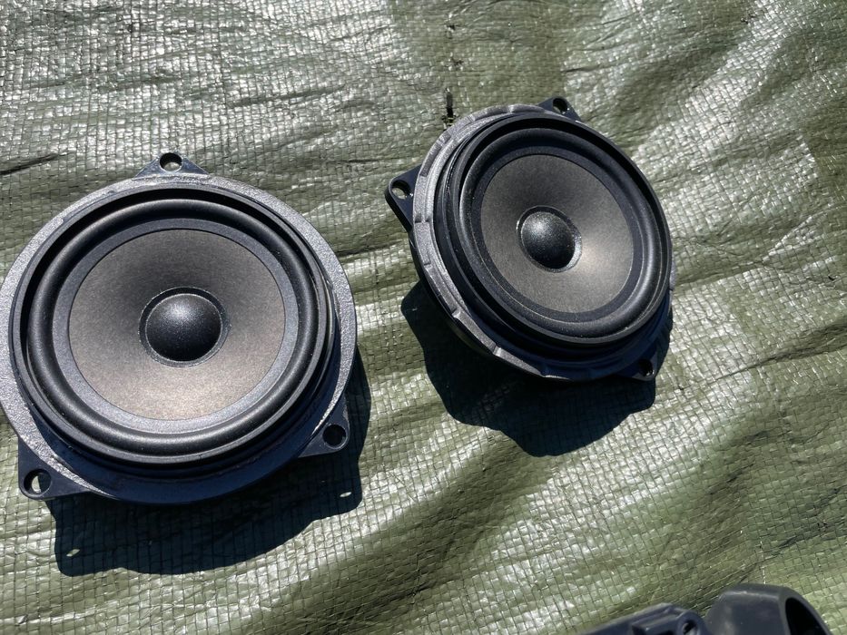 BMW E90 E91 głośnik głośniki  SUBWOOFER zestaw komplet