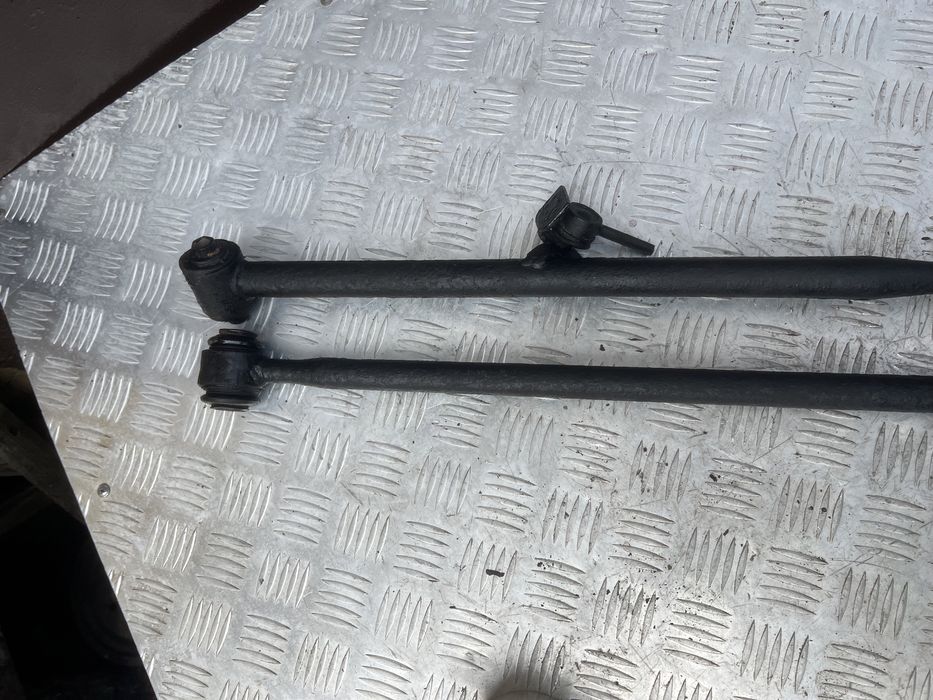 Задняя тяга Тойота рав4 год 04 toyota rav4