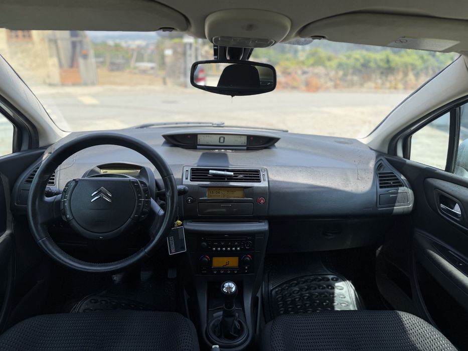 Citroën C4 — fotografia 7