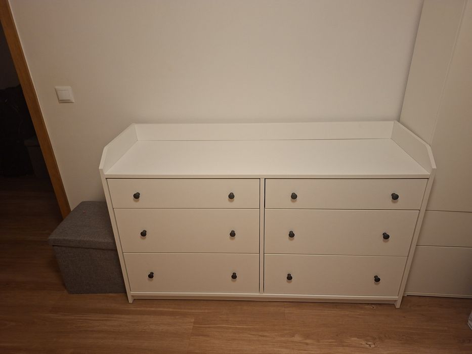 Cómoda IKEA HAUGA nova