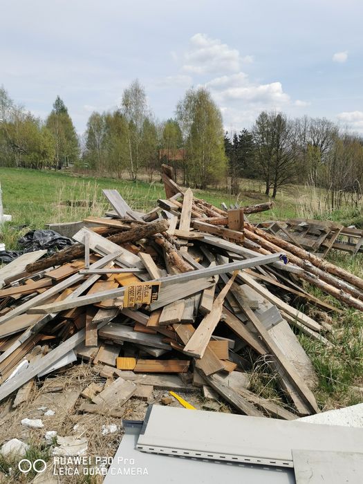 REZERWACJA - Oddam drewno po budowie