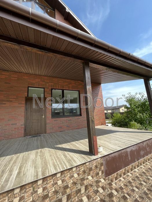 Здам будинок з садом у Лютежі, Лесі Українки 20