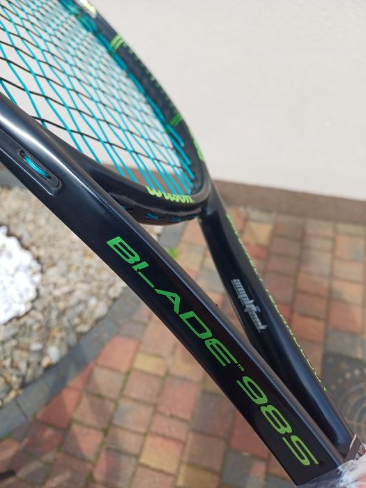 Rakieta Wilson blade 985