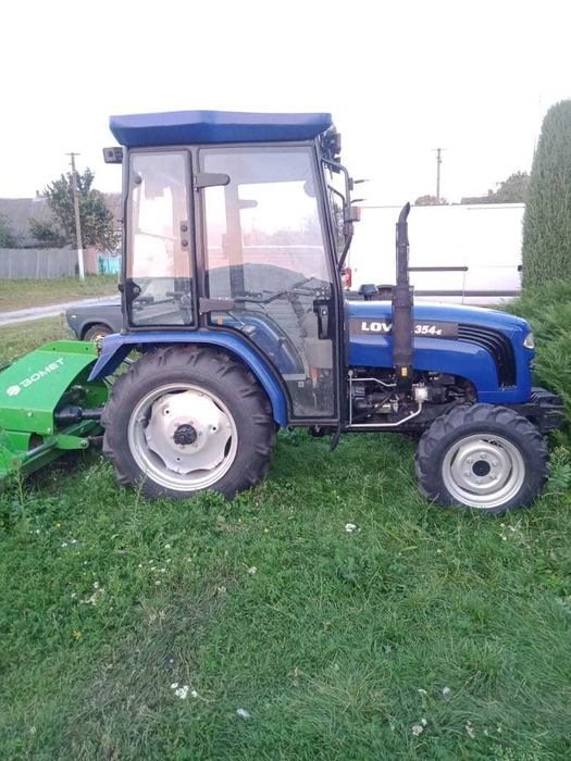 Lovol 354 plus продаеться трактор