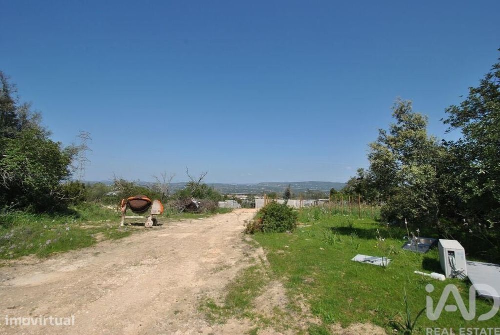 Terreno Agrícola em Paderne