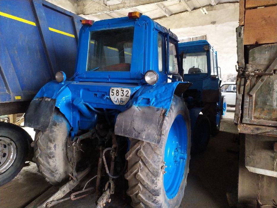 МТЗ 80.          .