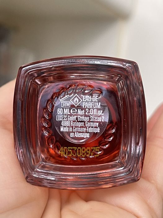 Bugatti Eleganza Ambra парфумована вода 60 мл